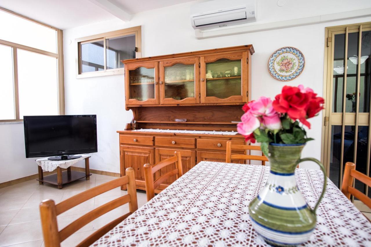 La Casa Gialla Vietri Bagian luar foto