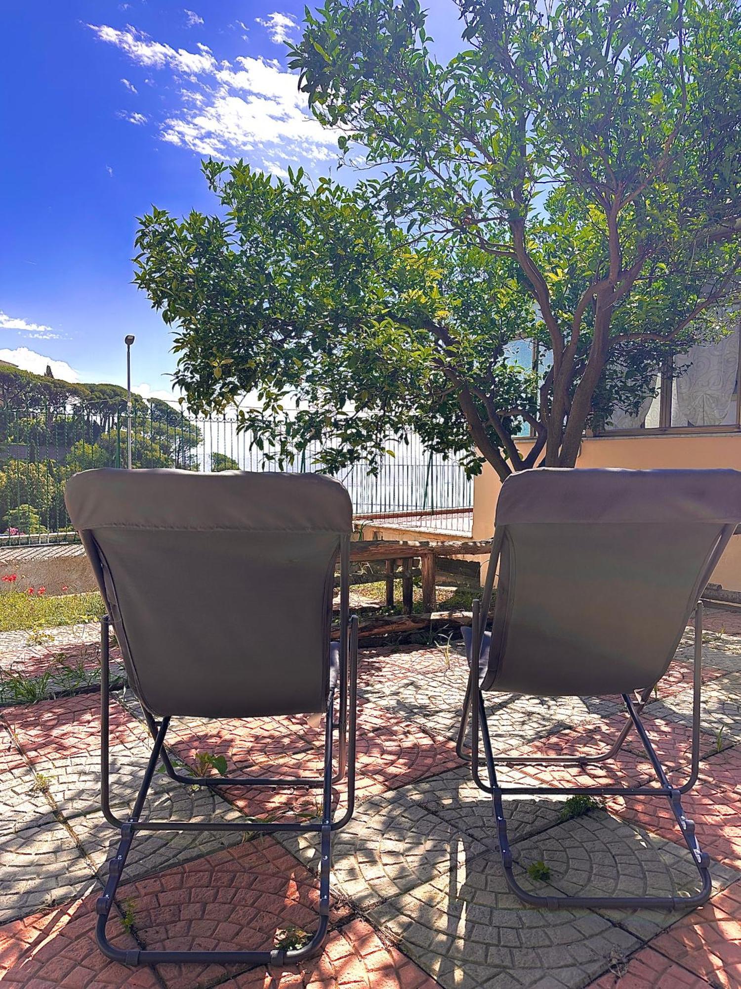 La Casa Gialla Vietri Bagian luar foto